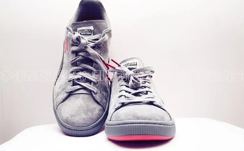 乐虎(乐玩)国际彩讯股份木林森女运动鞋：引领时尚潮流的女性脚踏力量