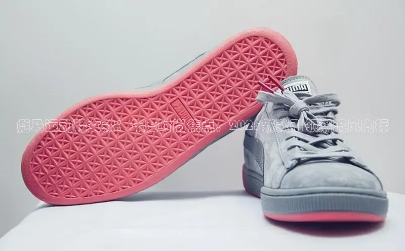 彪马运动鞋女款：年度时尚焦点，2025新款引领潮流风向标