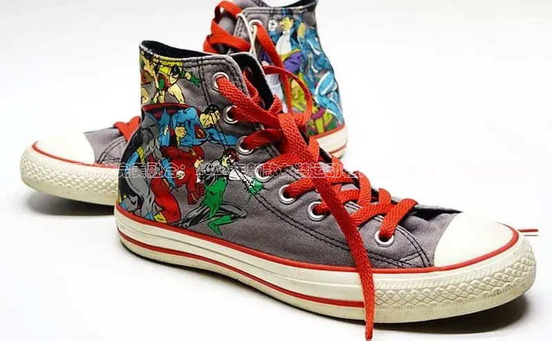 时尚与运动的完美融合：2025年新款女装运动鞋，潮流与实用并重的选择